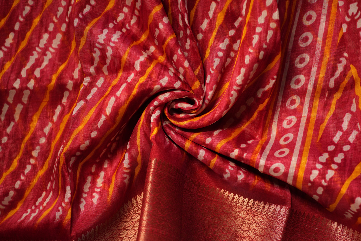 Ikkat Dola Saree | SSDS213