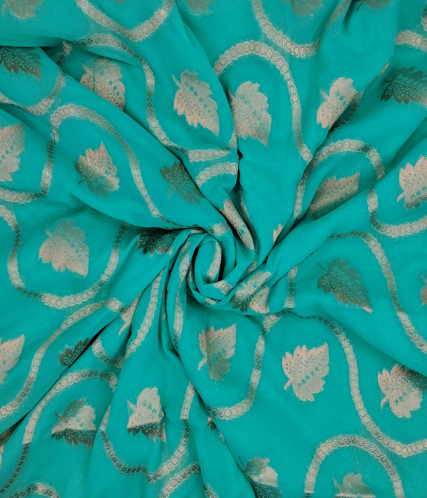 Georgette Contrast Saree | SSGS422