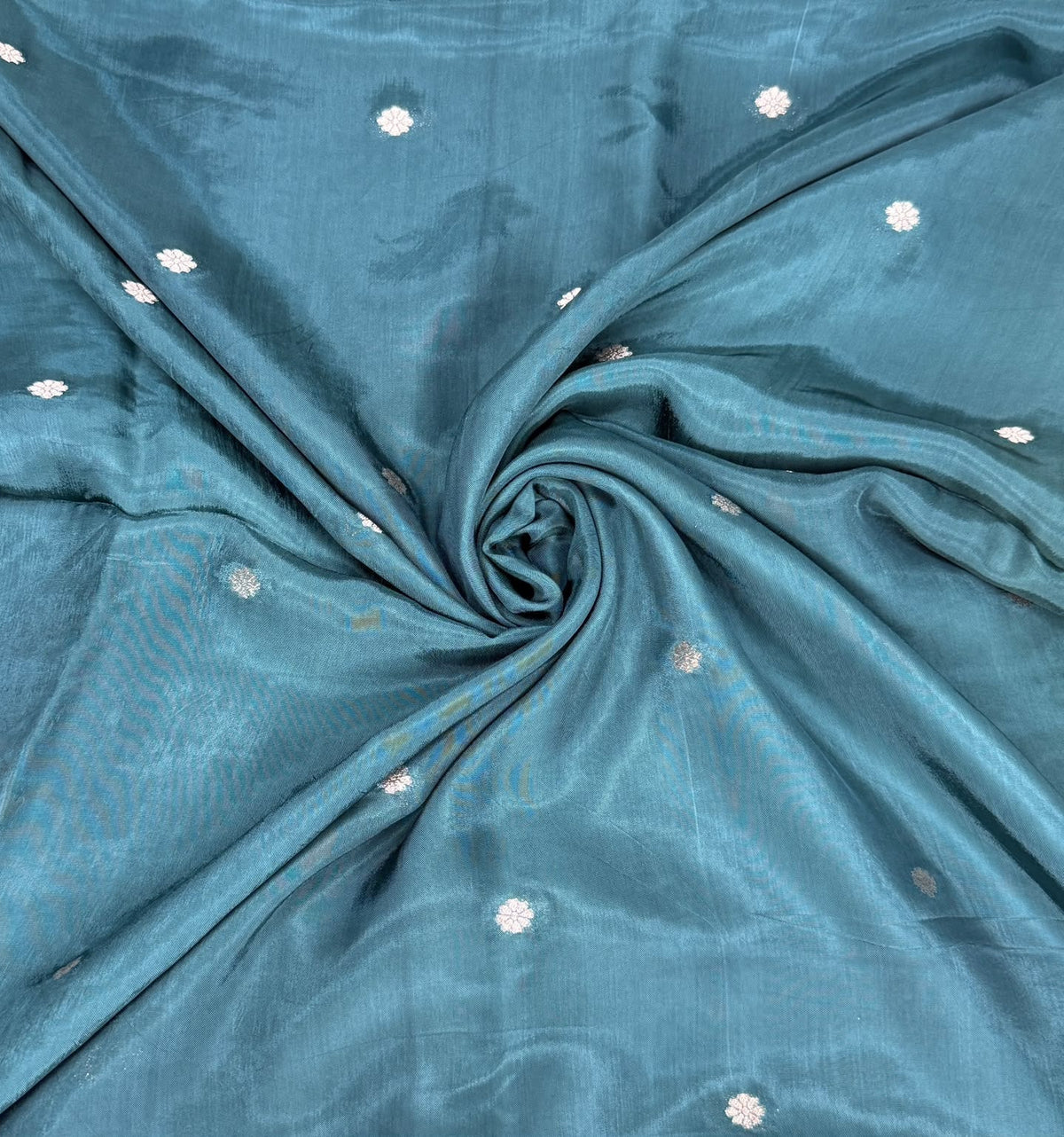 Viscose Contrast Saree | SSVC456