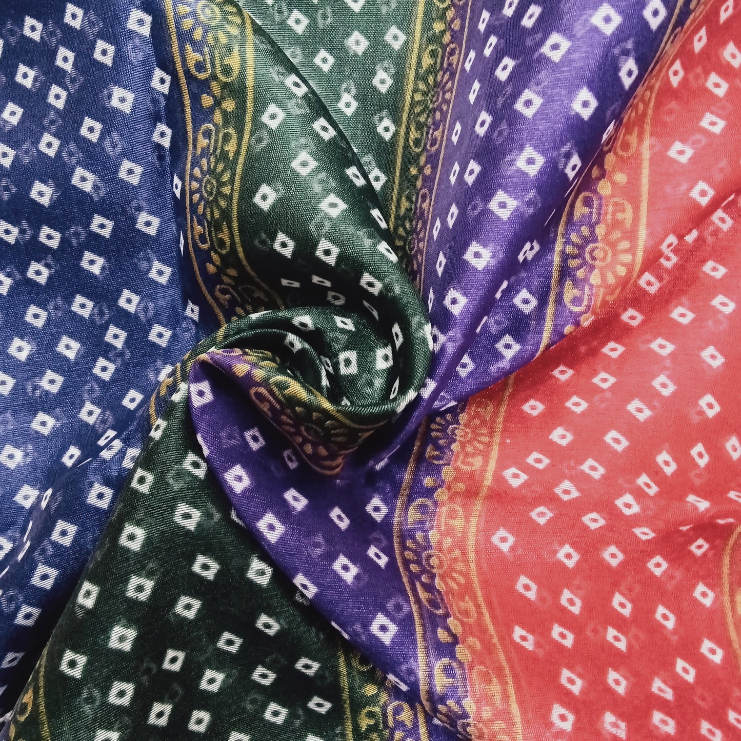 Dola Dots Saree | SSDD279