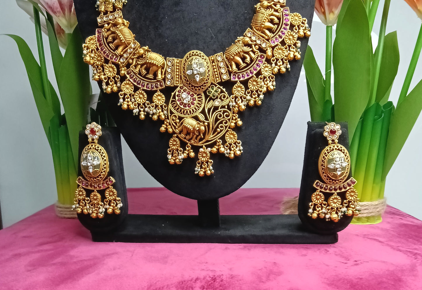 Rajamatha Heritage Temple Kundhan & Kemp Set | SSBL012