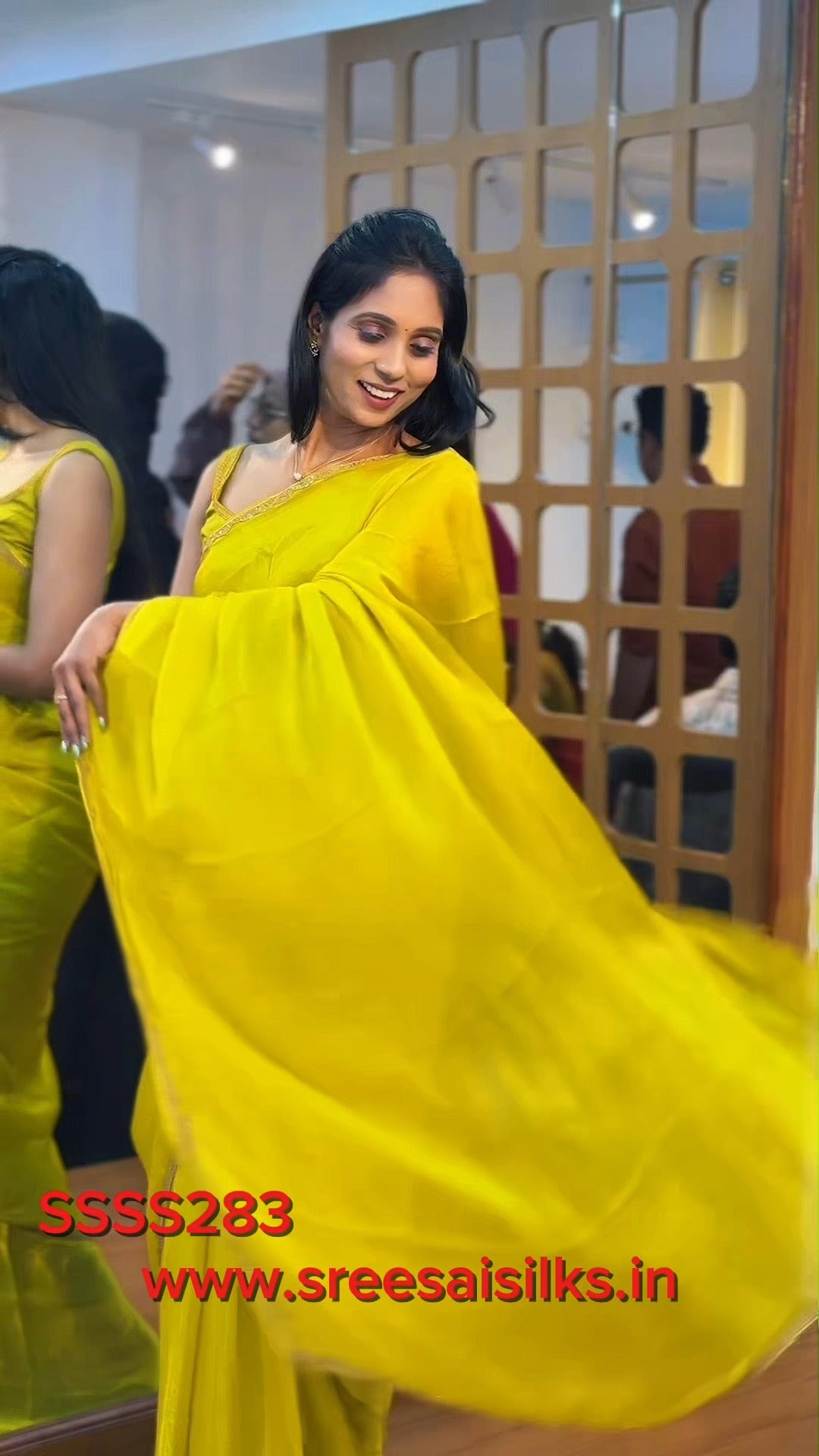 Space Silk Saree | SSSS283

Shop Online: sreesaisilks.in

Shop Location:

📍Nanganallur
Sree Sai Sil