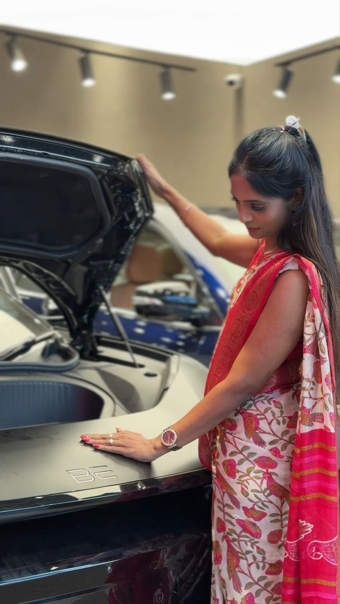 Shop Online: sreesaisilks.in

Shop Location:

📍Nanganallur
Sree Sai Silks
#20, 3rd Main Rd, Thillai