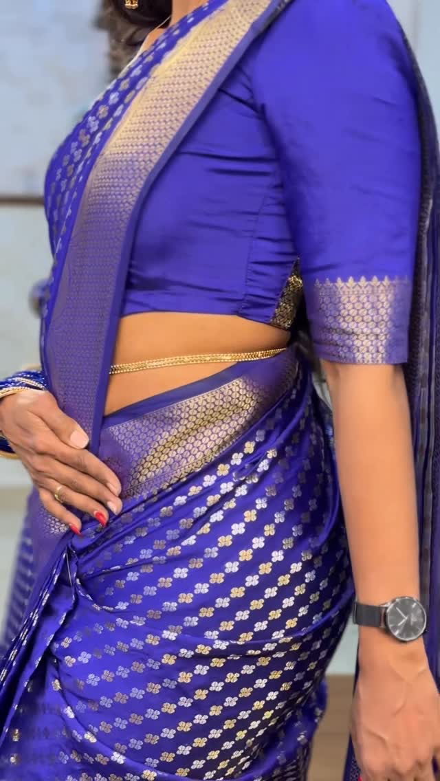 Sreedevi Kanchipuram Sreesaisilks Nanganallur/ Annanagar World’s First Hip Open ZIP & GO @ Sreesaisi