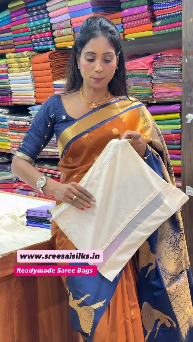 Readymade Saree Bags / www.sreesaisilks.in Annanagar AA 66/113 4th ave shanthi colony 
CH 40 

Websi
