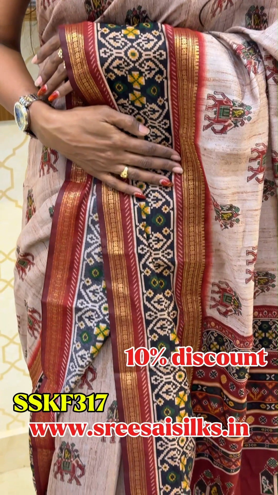 Kesar Fab Silk Saree | SSKF317

Shop Online: www.sreesaisilks.in

Shop Location:

📍Nanganallur
Sree