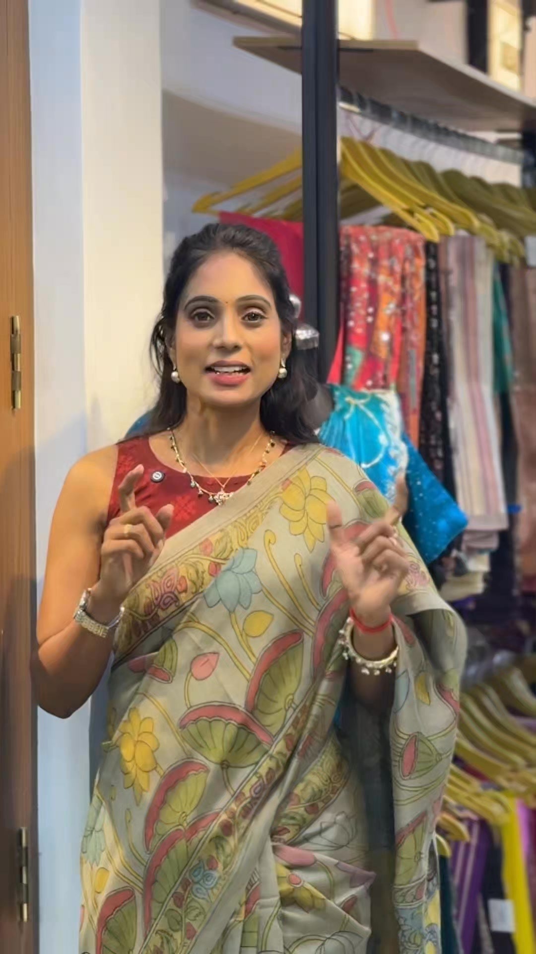 READYMADE SAREE STITCHING 2nd BATCH STARTS.

REGISTER ON OUR WEBSITE.
www.sreesaisilks.in

Shop Onli