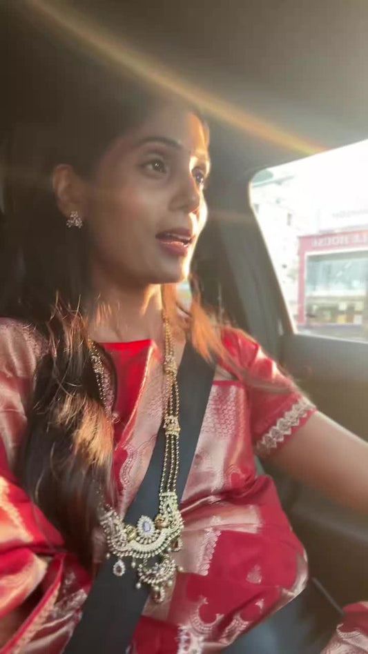 Free Gifts for saree conversion.

Shop Online: www.sreesaisilks.in 

Shop Location: 

📍Nanganallur