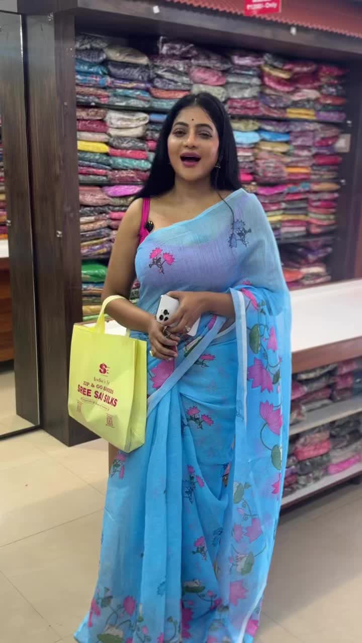 Thank you for your valuable words mam @reshmapasupuleti

There is a 2+1 offer for zip & go sarees &