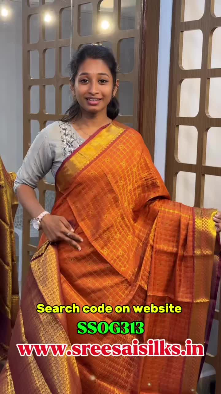 Rust Orange Gold Border Saree | SSOG313

Shop Online: sreesaisilks.in

Shop Location:

📍Nanganallur