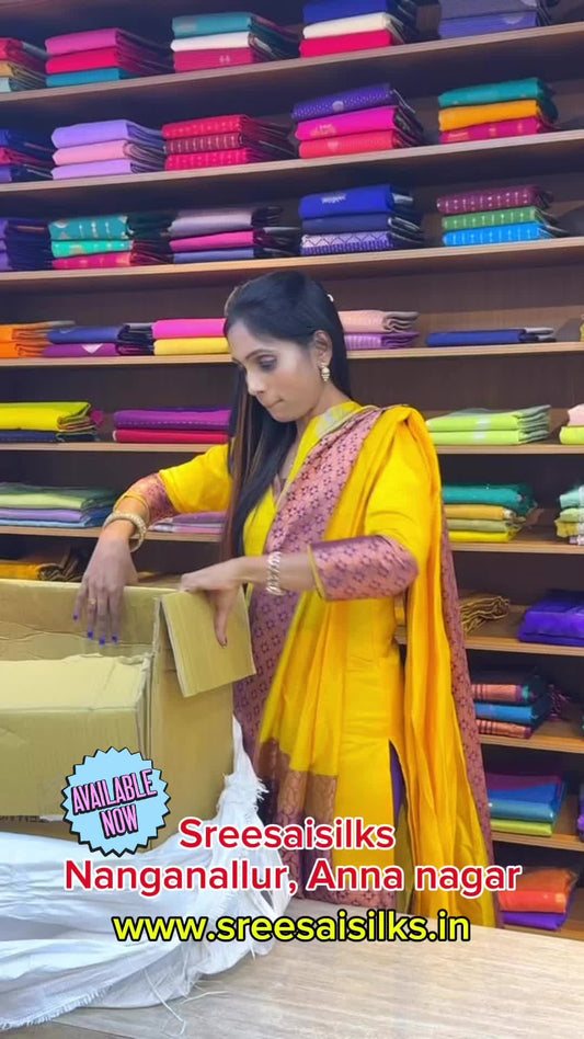 Tribute and commitment  to pursue my mother's dream.(Pre recorded video)

Trendy Saree | SSTS318

Sh