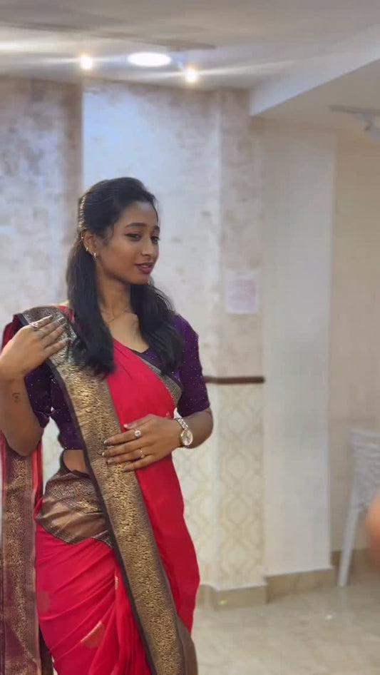 Get your own saree converted ✂️ into zip & go sarees.
Exclusively @ Anna Nagar & Nanganallur.

Shop