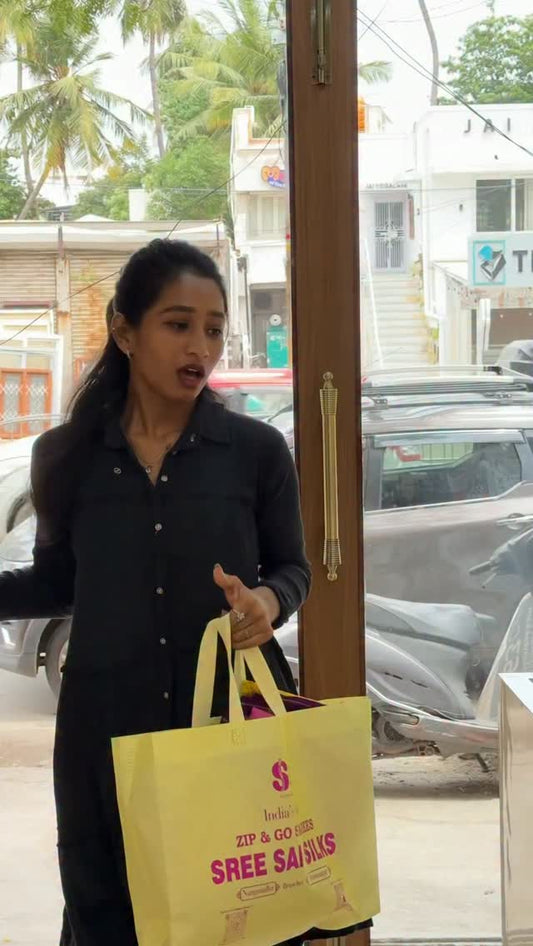 Aadi Stiching offer is now extended visit shop soon…
Ending date will be announced soon.

Comment “L