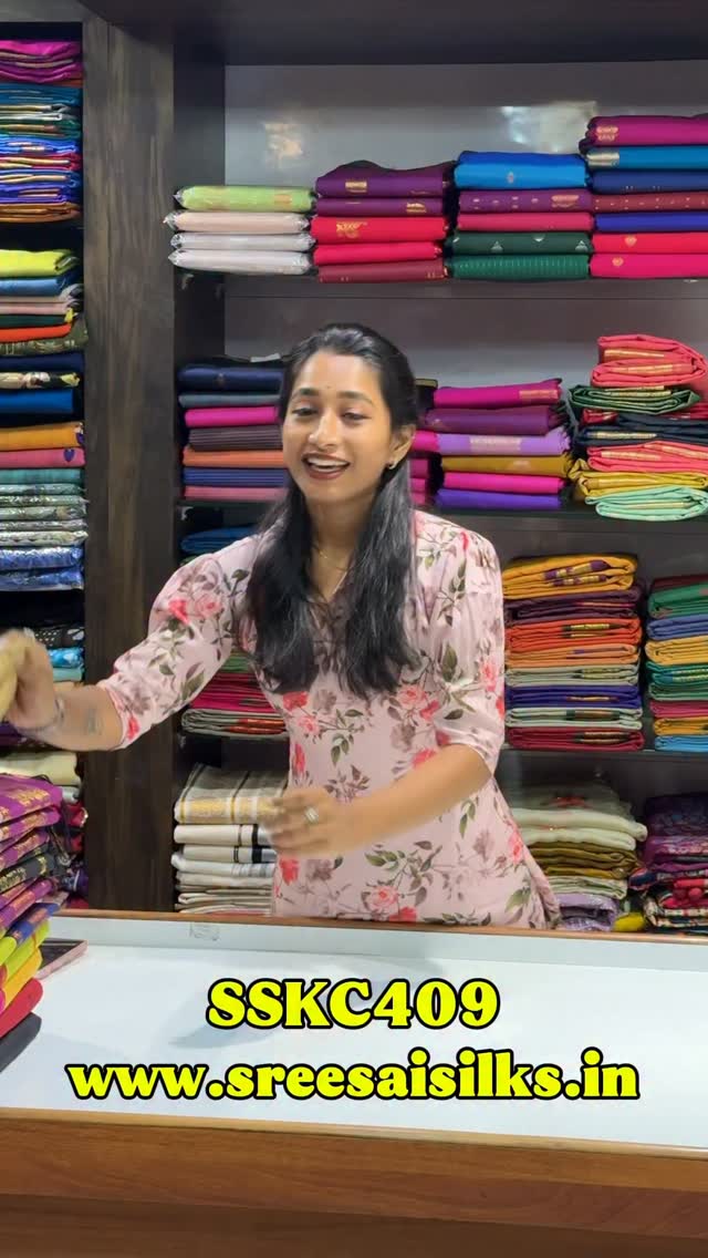 Kalyani Cotton Saree | SSKC409

Comment “LINK” to get product link or search this code on website ww
