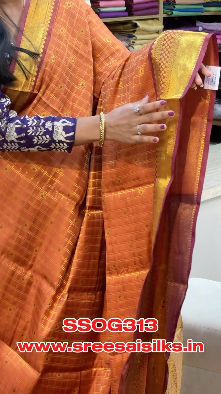 Rust Orange Gold Border Saree
W.code: SSOG313
Price: 1,199/-

Comment “LINK” to get product link or