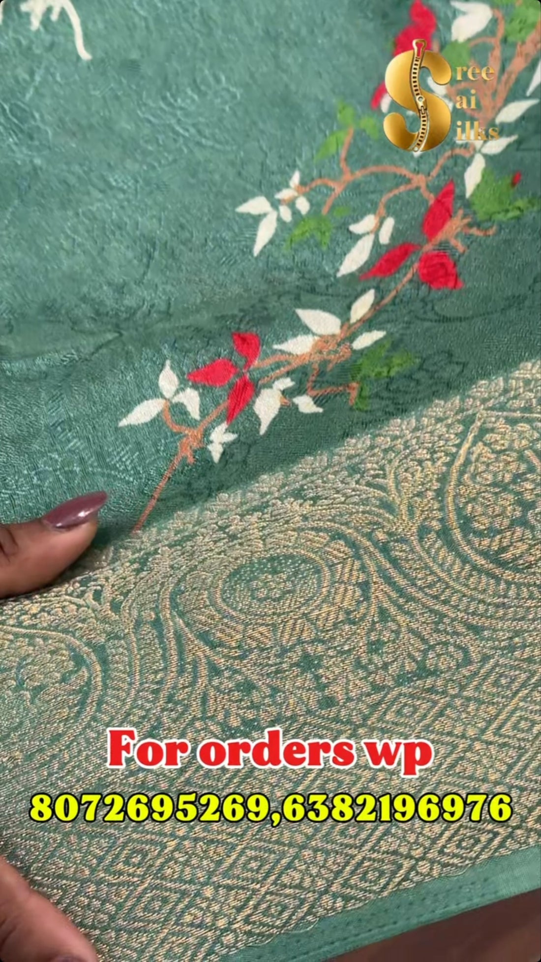 Roshani silk saree
W.code: 8072695269,6382196976
Price: 799/-

Comment “LINK” to get product link or