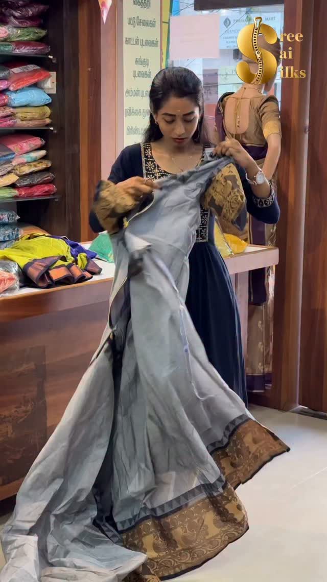 Customize your own saree to one minute saree❤️

Shop Online: www.sreesaisilks.in

Shop Location:

📍