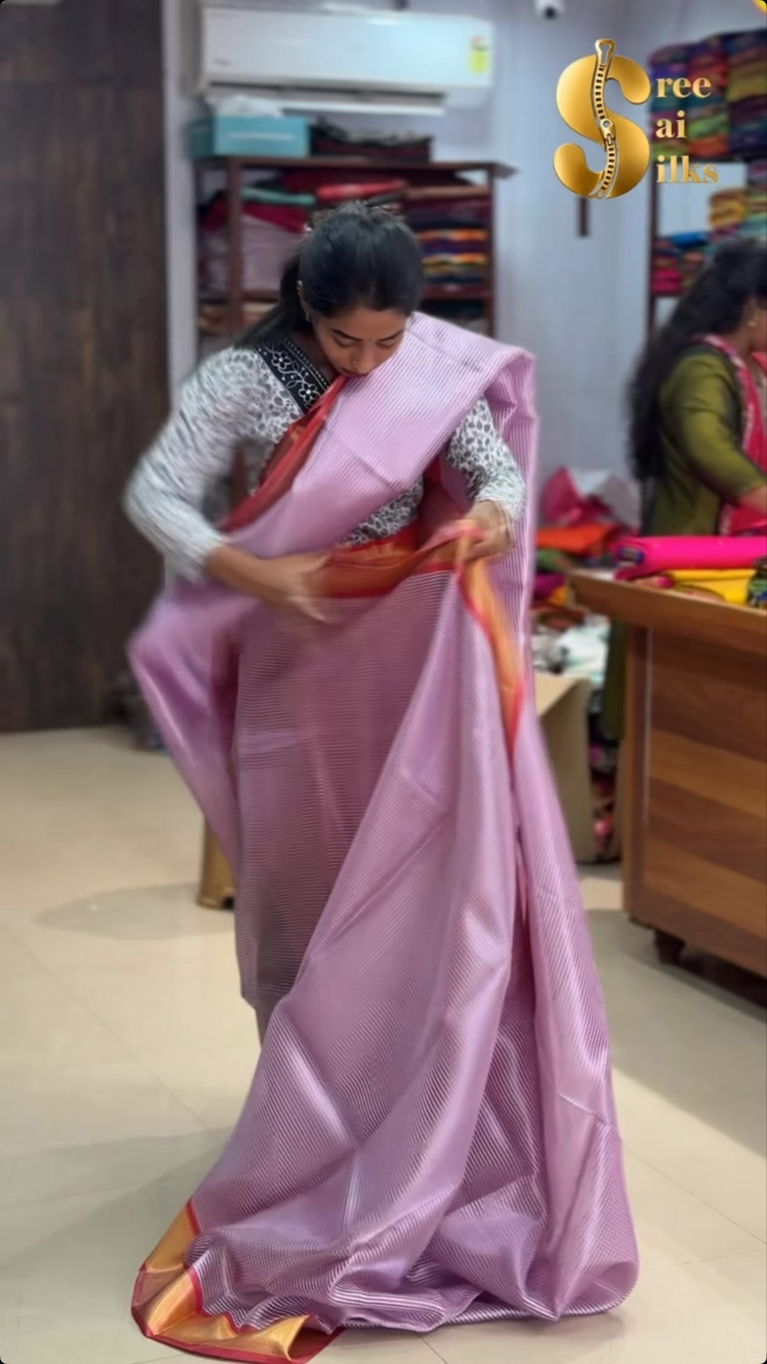 Celebrity Lavender Saree
W.code: SSCL280
Price: ₹999/-

Comment “LINK” to get product link or search