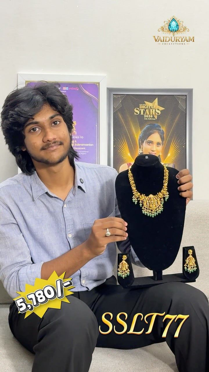 Lakshmi Temple Haram With Green Beads
W.code:SSLT77
Price: 5,780/-

Comment “LINK” to get product li