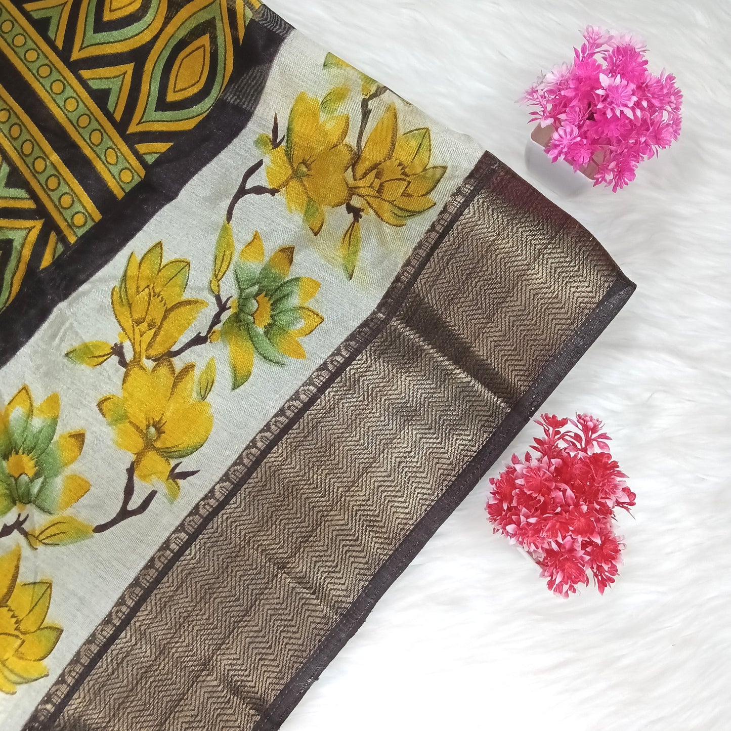 Dola Floral Pattern Saree | SSDF281