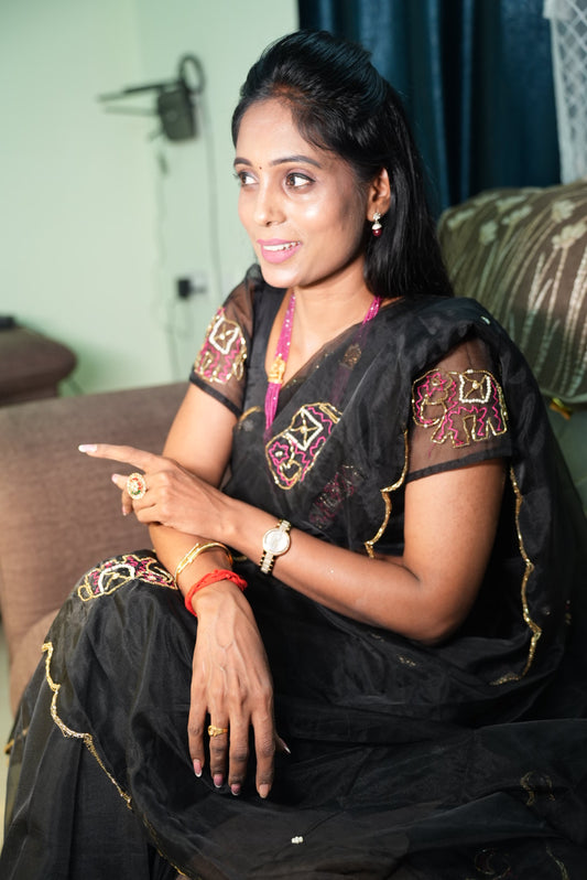 Hand Pearl Work Saree SSHW201
