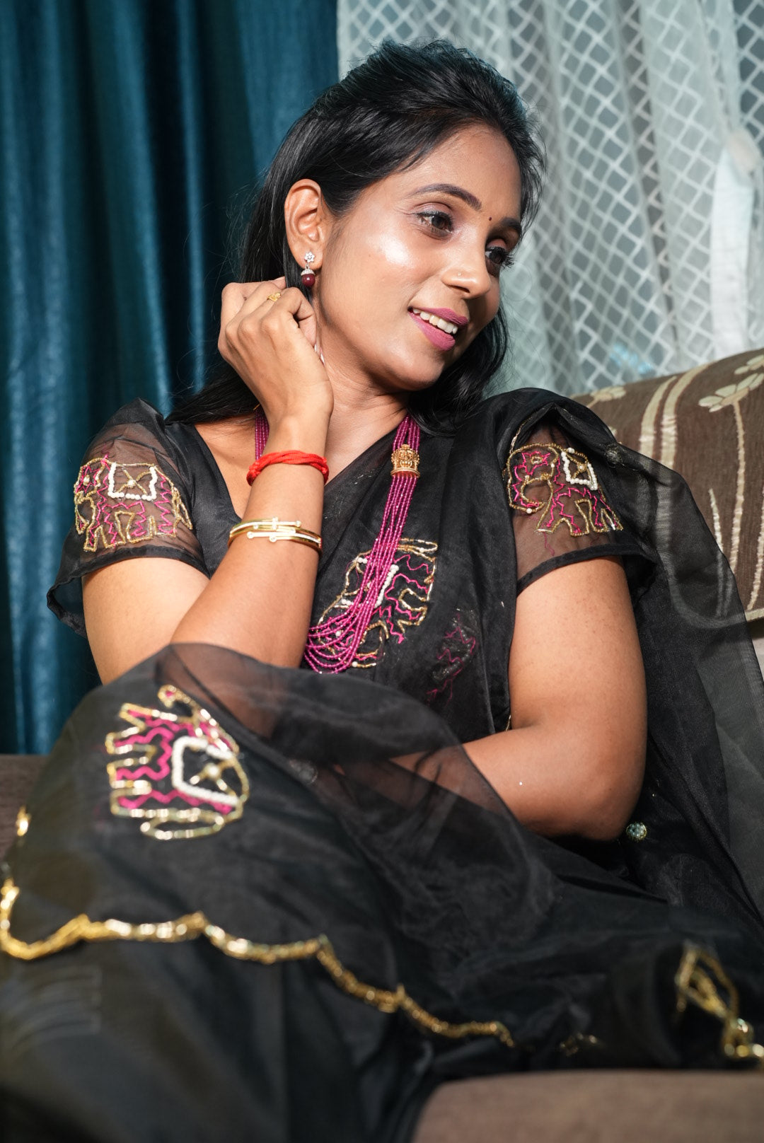 Hand Pearl Work Saree SSHW201