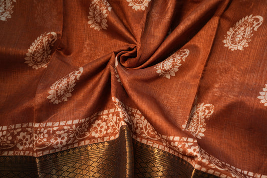 Dobby Border Fancy Oval Design Saree | SSOD226
