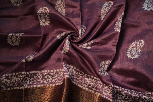 Dobby Border Fancy Oval Design Saree | SSOD226