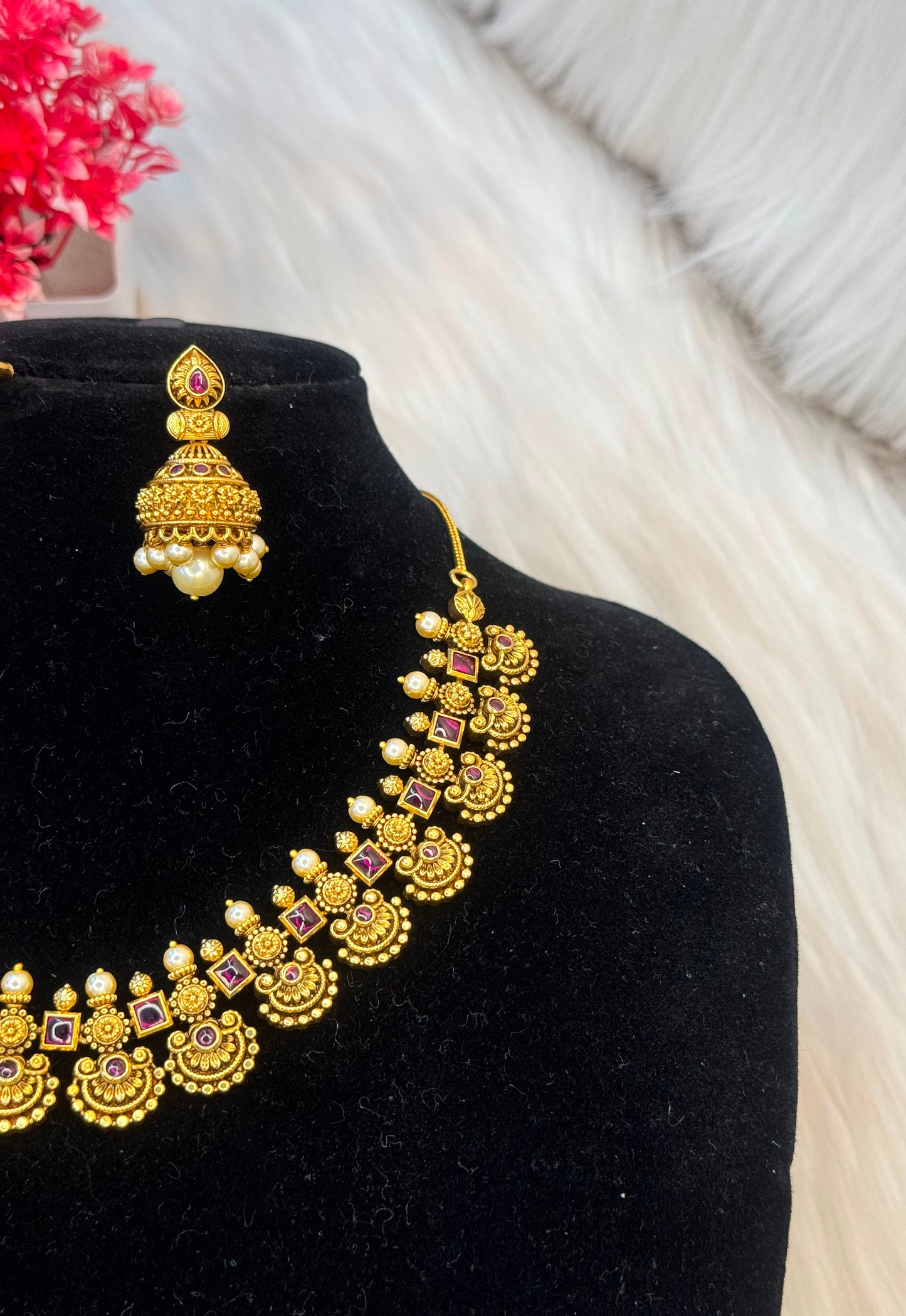 Antique Gold Temple Jewellery Necklace B10 | SSAG053