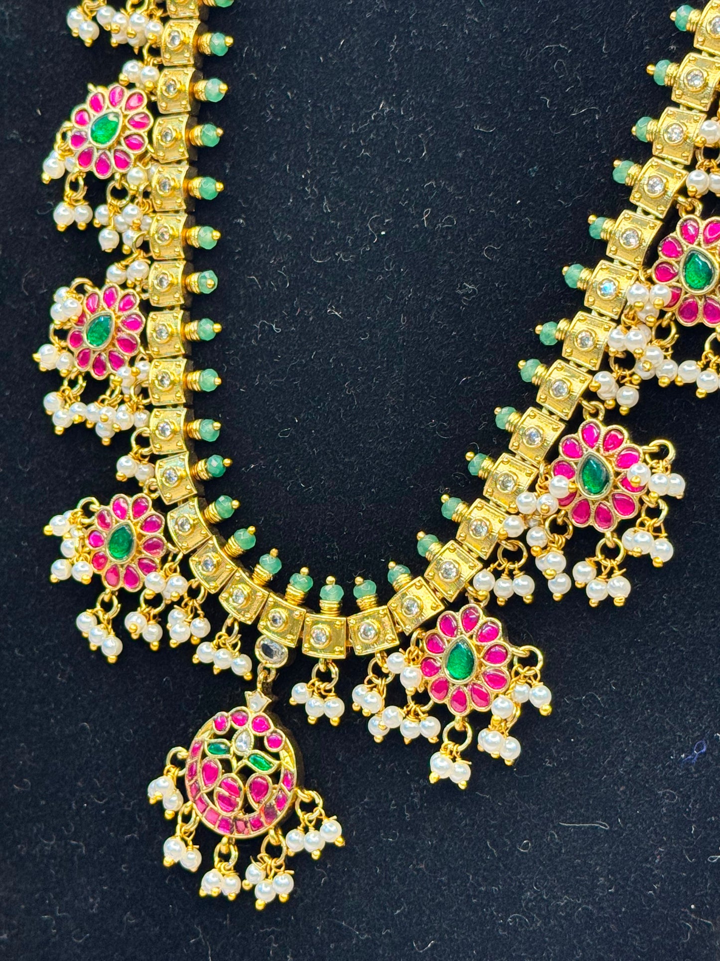 Traditional South Indian Necklace Set With Rubi-Pink And Emerald-Green Stones B10 | SSTS055
