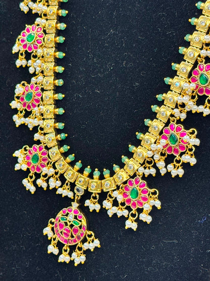 Traditional South Indian Necklace Set With Rubi-Pink And Emerald-Green Stones B10 | SSTS055