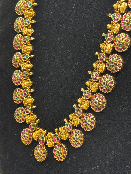 Antique Gold Kemp Floral Lakshmi Necklace Set B10 | SSAL70