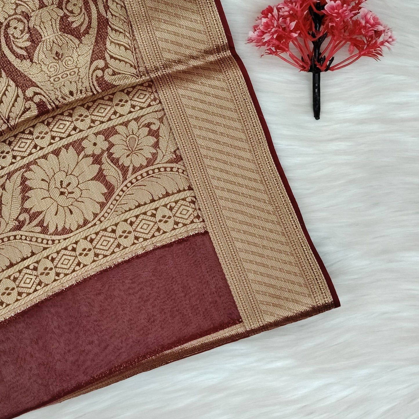 Georgette Contrast Saree | SSGS422