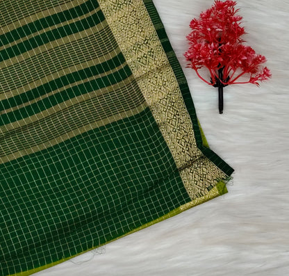Grape Georgette Contrast Saree | SSGG424