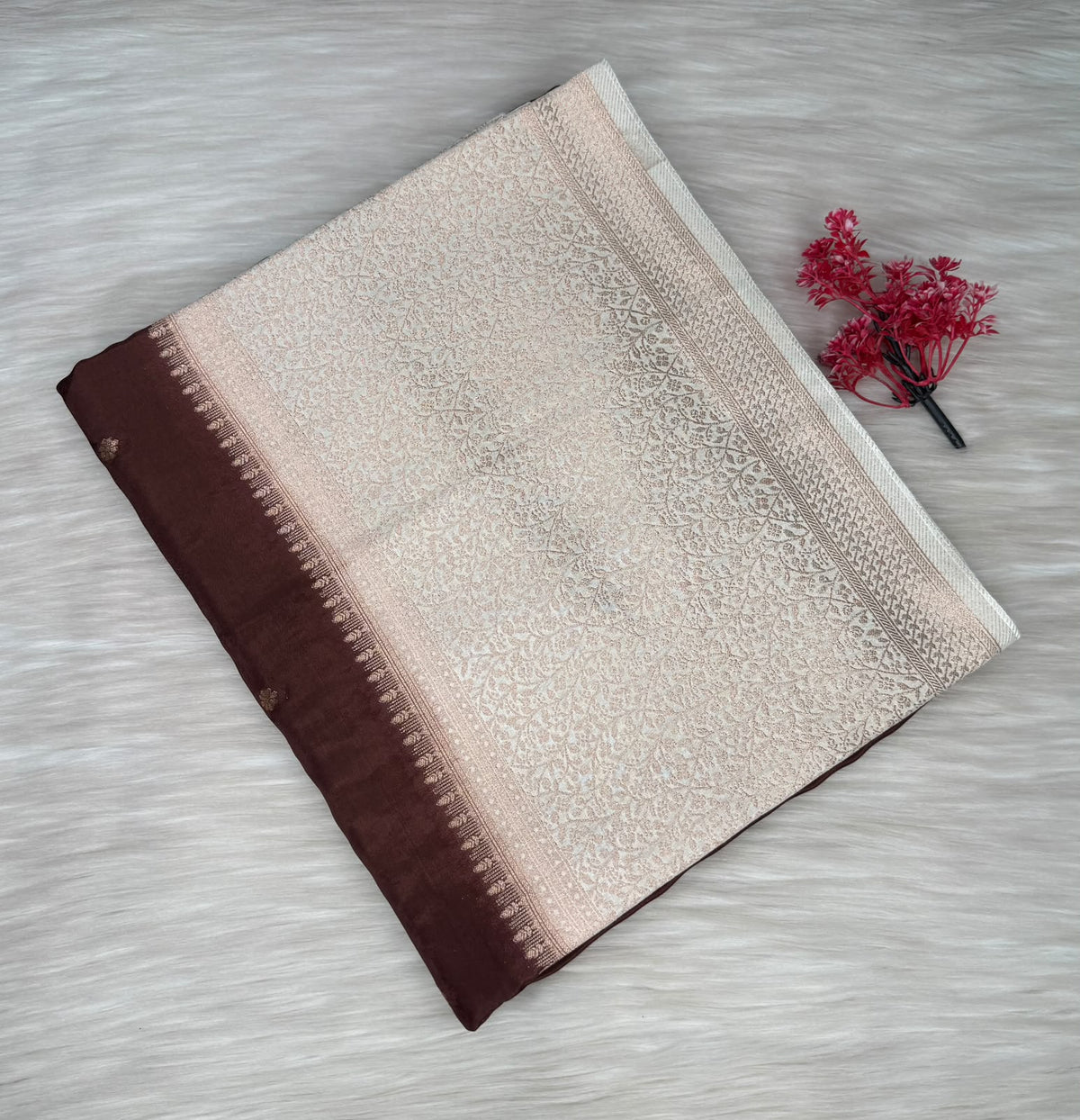 Viscose Contrast Saree | SSVC456