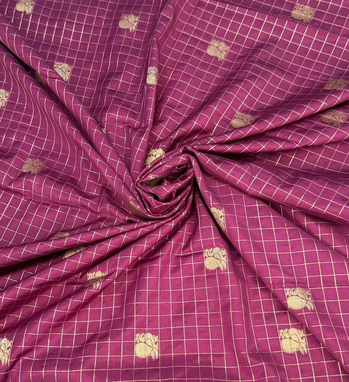 Cream Check Saree | SSCC458