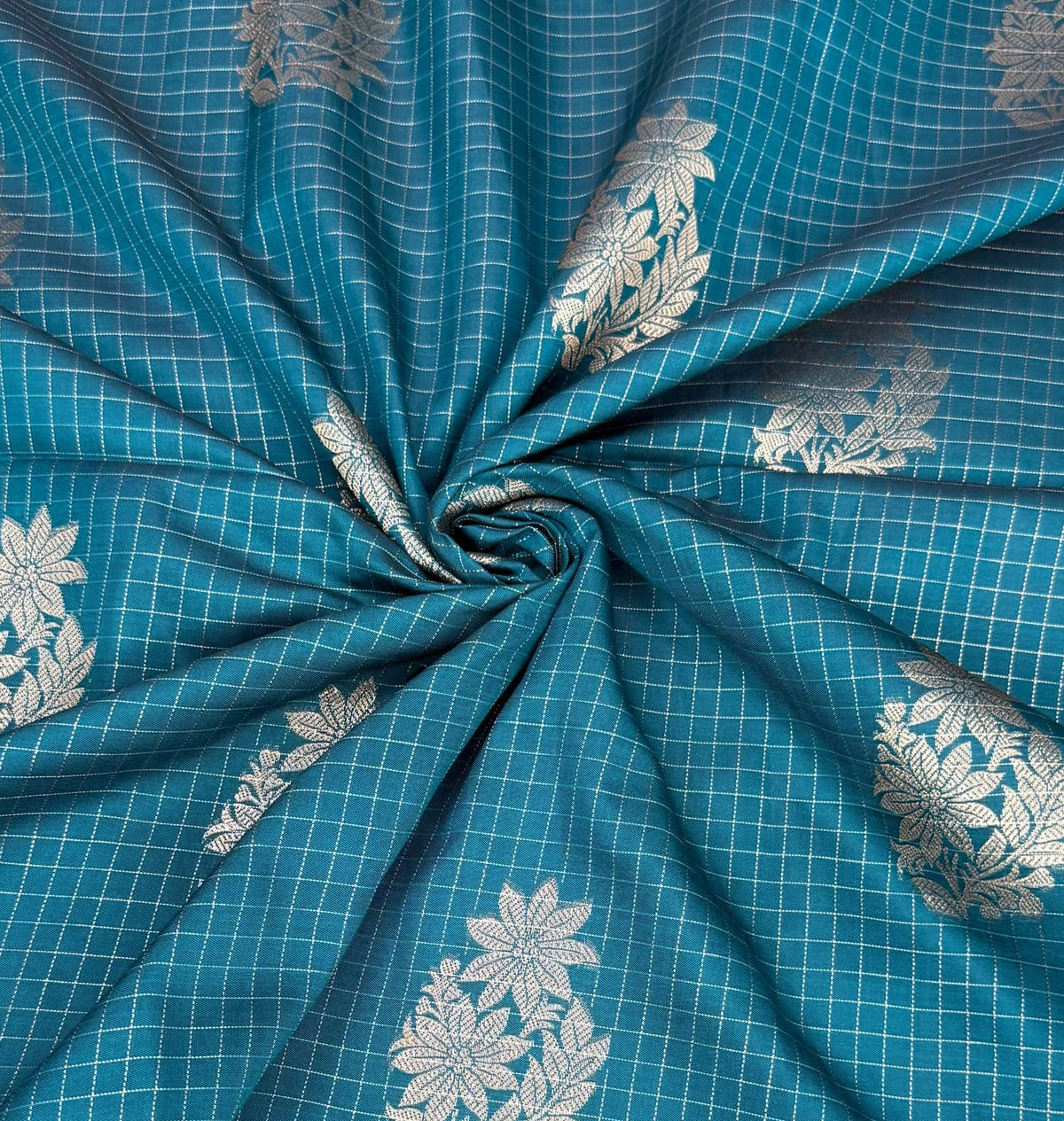Soft Silk Check Saree | SSSC469