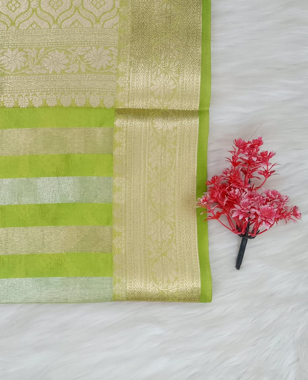 Stripe Tussar Saree | SSST477