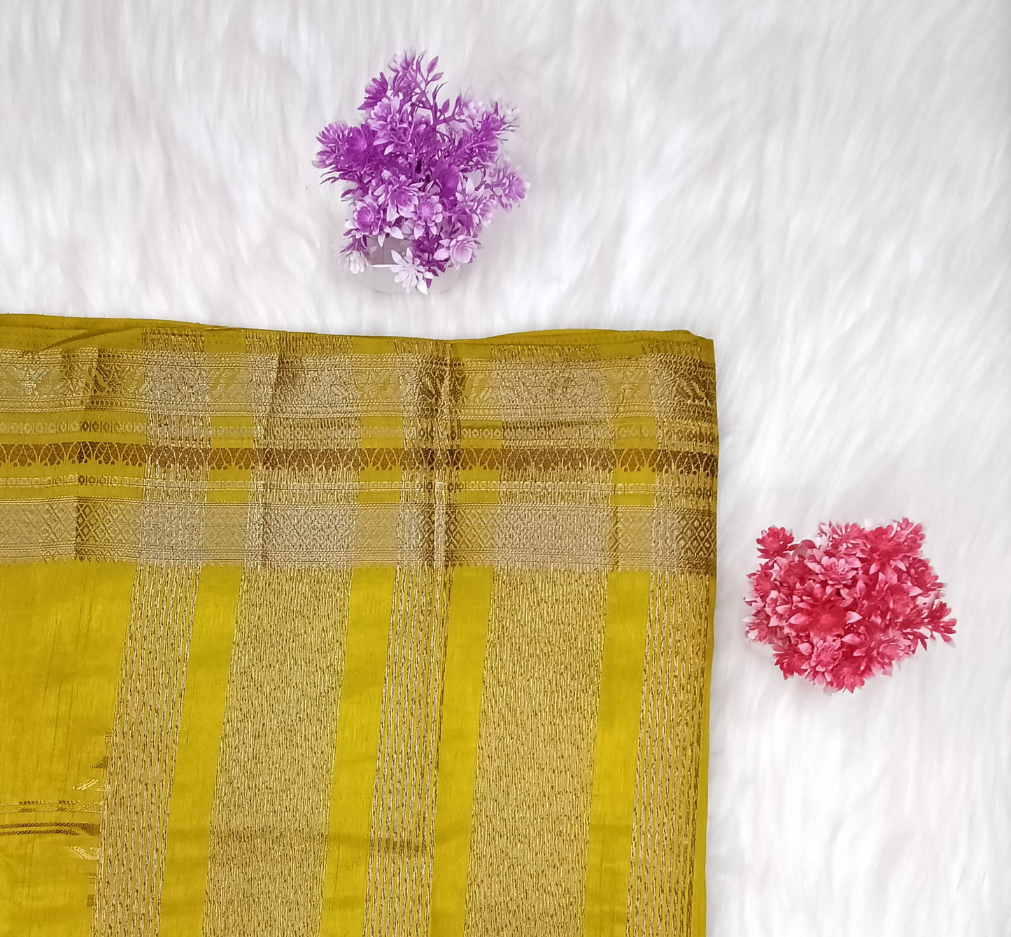 Krishya Katha Butta Saree | SSKB276