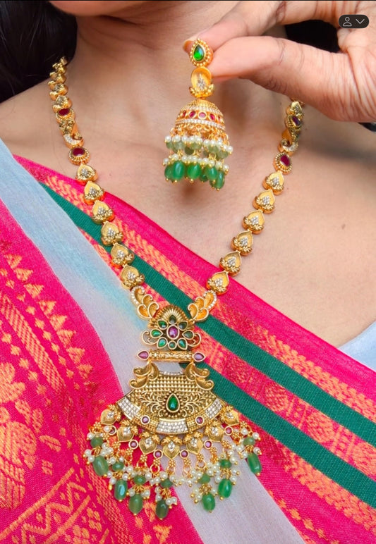Traditional Temple Lakshmi Kundhan & Kemp Set | SSTK025