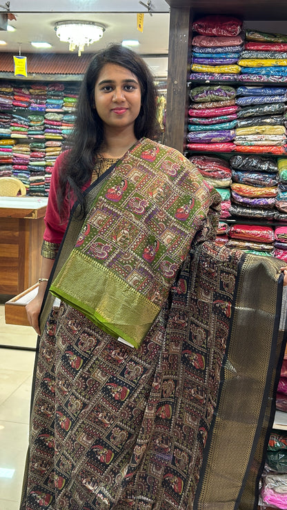 Kutchi Royal Vintage Gharchola Saree | SSVG343