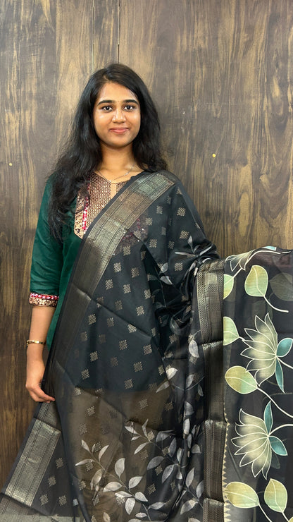 Floral Lotus Contemporary Saree | SSFL341