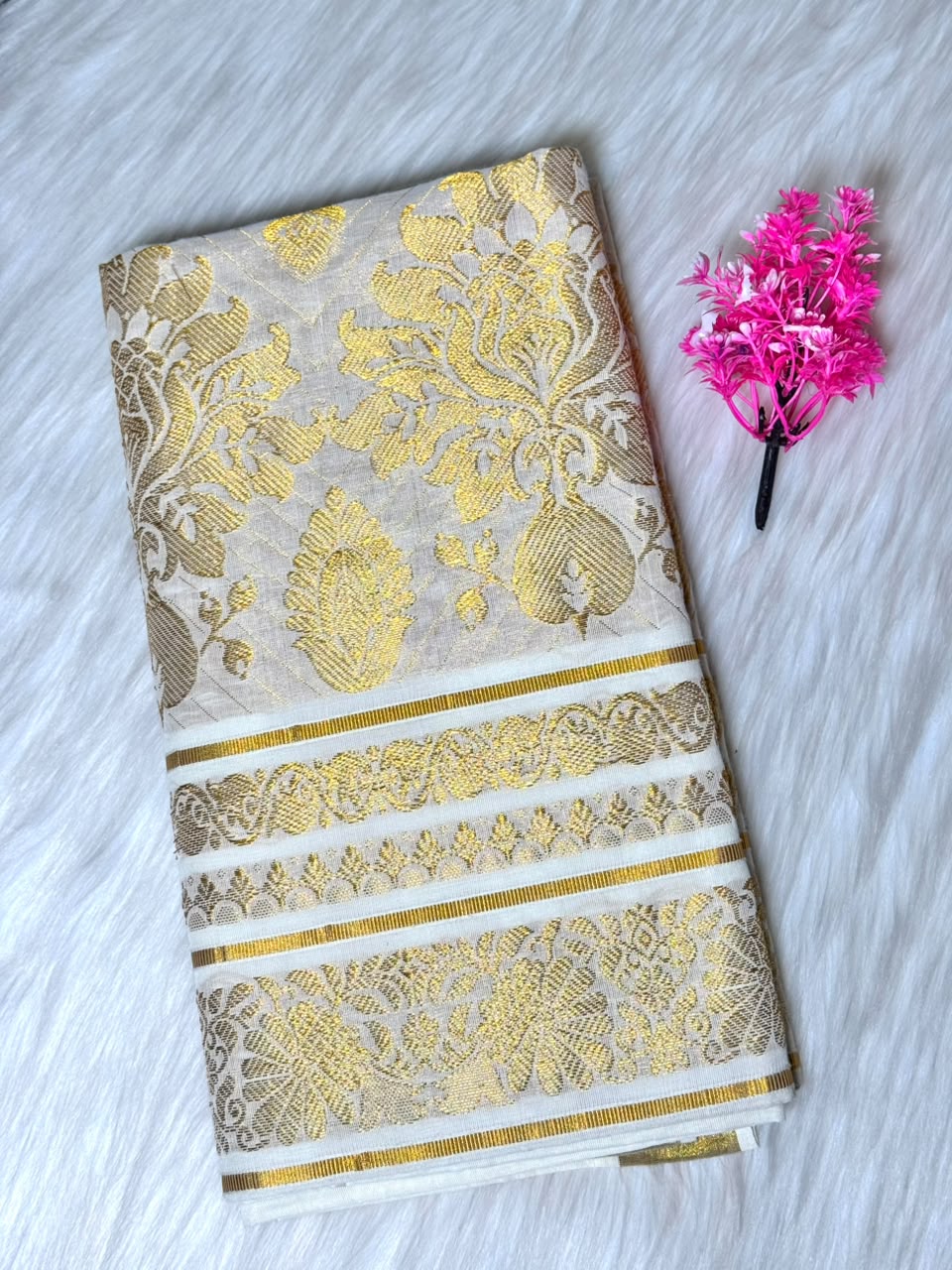 Kerala Saree Off White With Golden Zari Border Saree | SSOS401