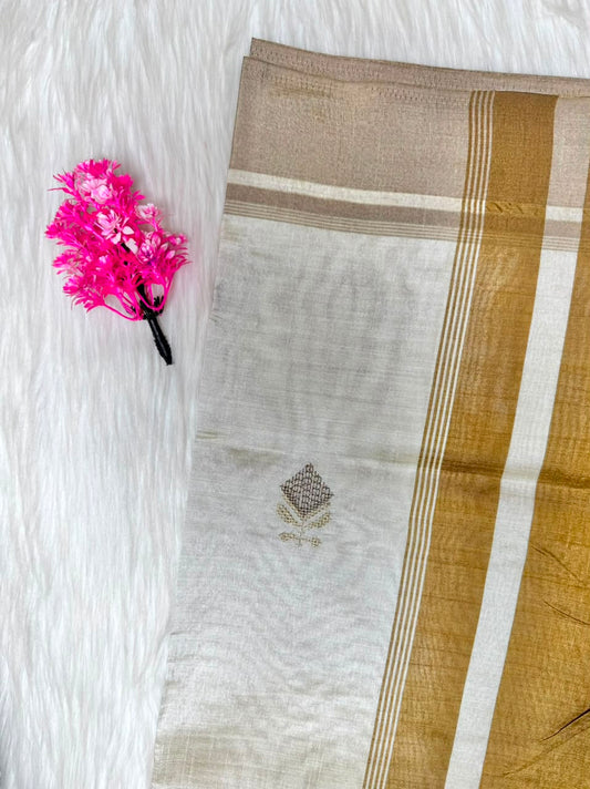 Kerala Saree Diamond Shaped Floral Saree | SSOS401