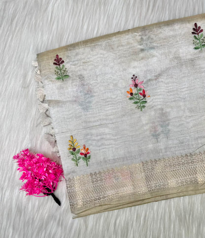 Kerala Multi-Colored Floral Embroidery Saree | SSOS401